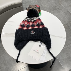 【MONCLER蒙口】秋冬新费尔岛复古毛线帽子女加厚保暖忽而雷锋帽秋冬针织帽 【MONCLER蒙口】秋冬新费尔岛复古毛线帽子女加厚保暖忽而雷锋帽秋冬针织帽