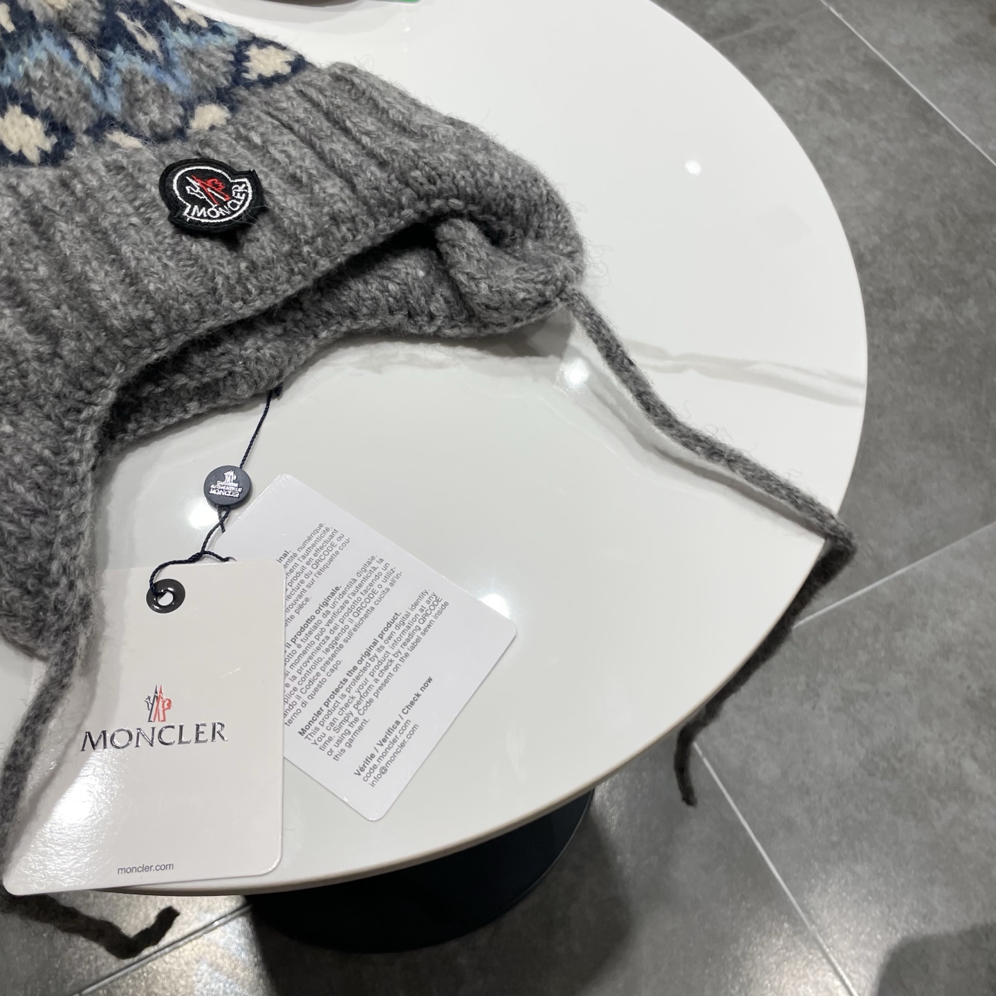【MONCLER蒙口】秋冬新费尔岛复古毛线帽子女加厚保暖忽而雷锋帽秋冬针织帽 