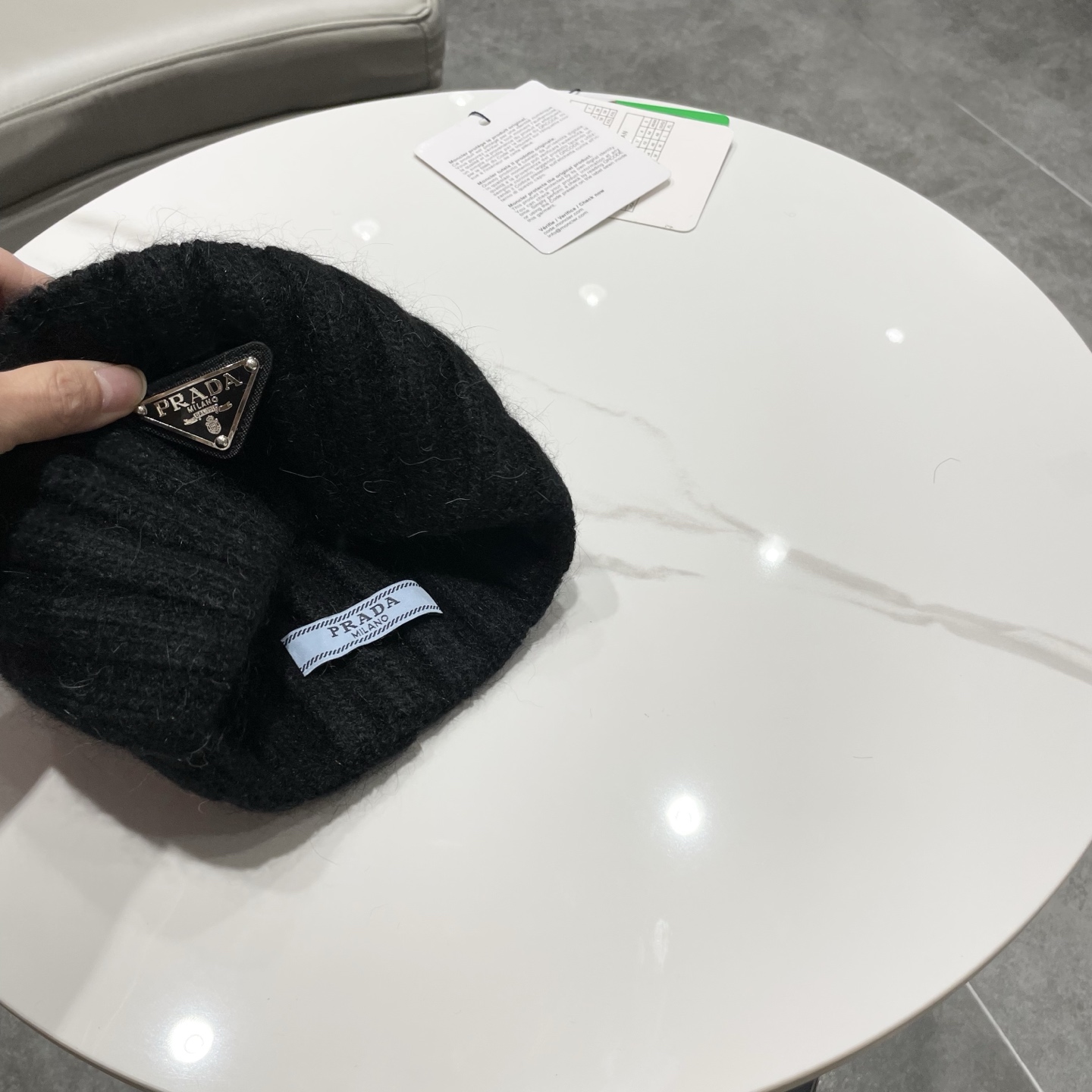 高版本普拉达新款针织毛线帽
