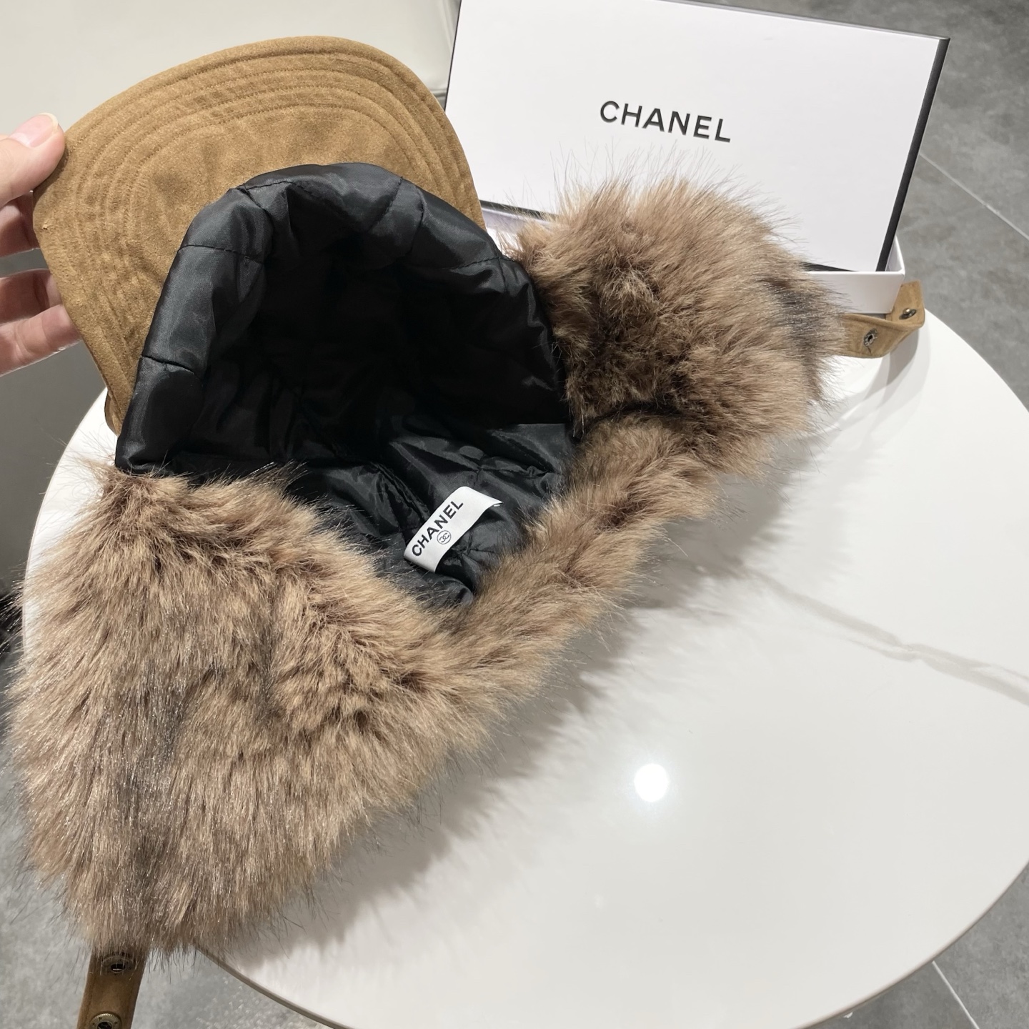 chanel香奈儿复古新疆雪乡麂皮毛绒雷锋帽女秋冬川西旅游保暖防寒护耳帽子男潮