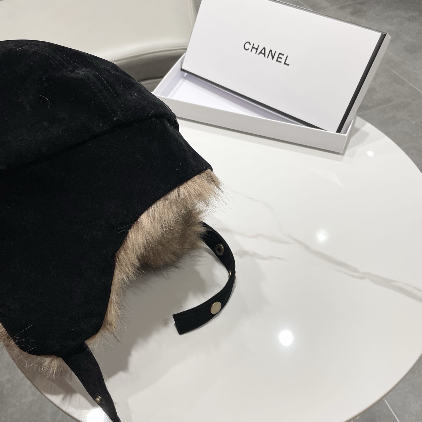 chanel香奈儿复古新疆雪乡麂皮毛绒雷锋帽女秋冬川西旅游保暖防寒护耳帽子男潮