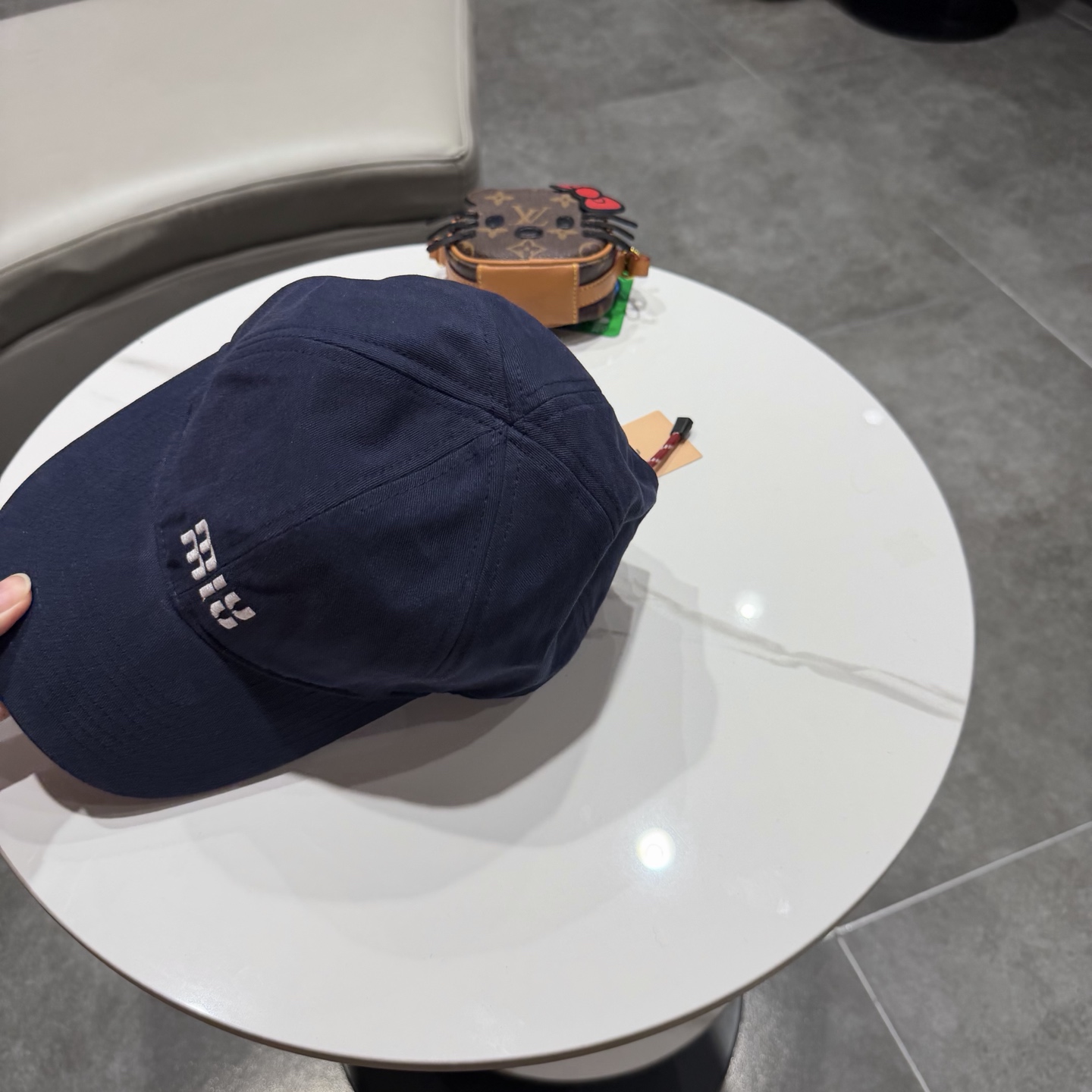 miumiu缪缪 新款皮绒棒球帽颜色做的太特别了～闭眼入 全是显白的颜色 男女同款