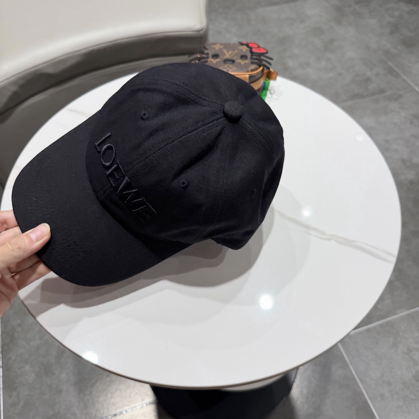 👒罗意威👒LOEWE官网新款原版原标设计棒球帽🧢质感超好，外部线条定位标准，做工精细，简约大气低价走量！