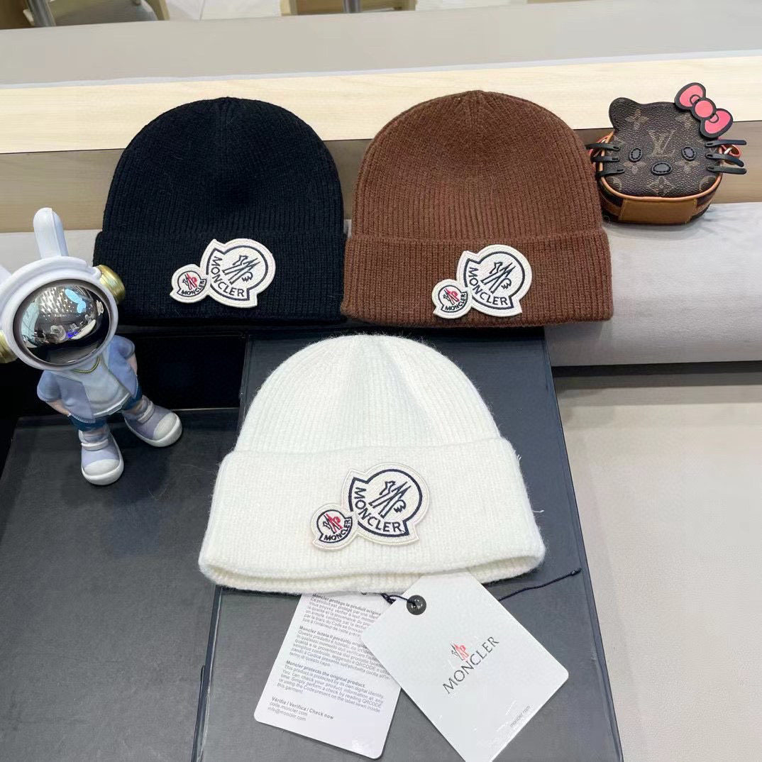 👒蒙‌口Moncler👒官‌网最新‎双LOGO蒙​口针​织‌帽‎，配​蒙口专​柜‎防尘‌袋，防伪‎标签​