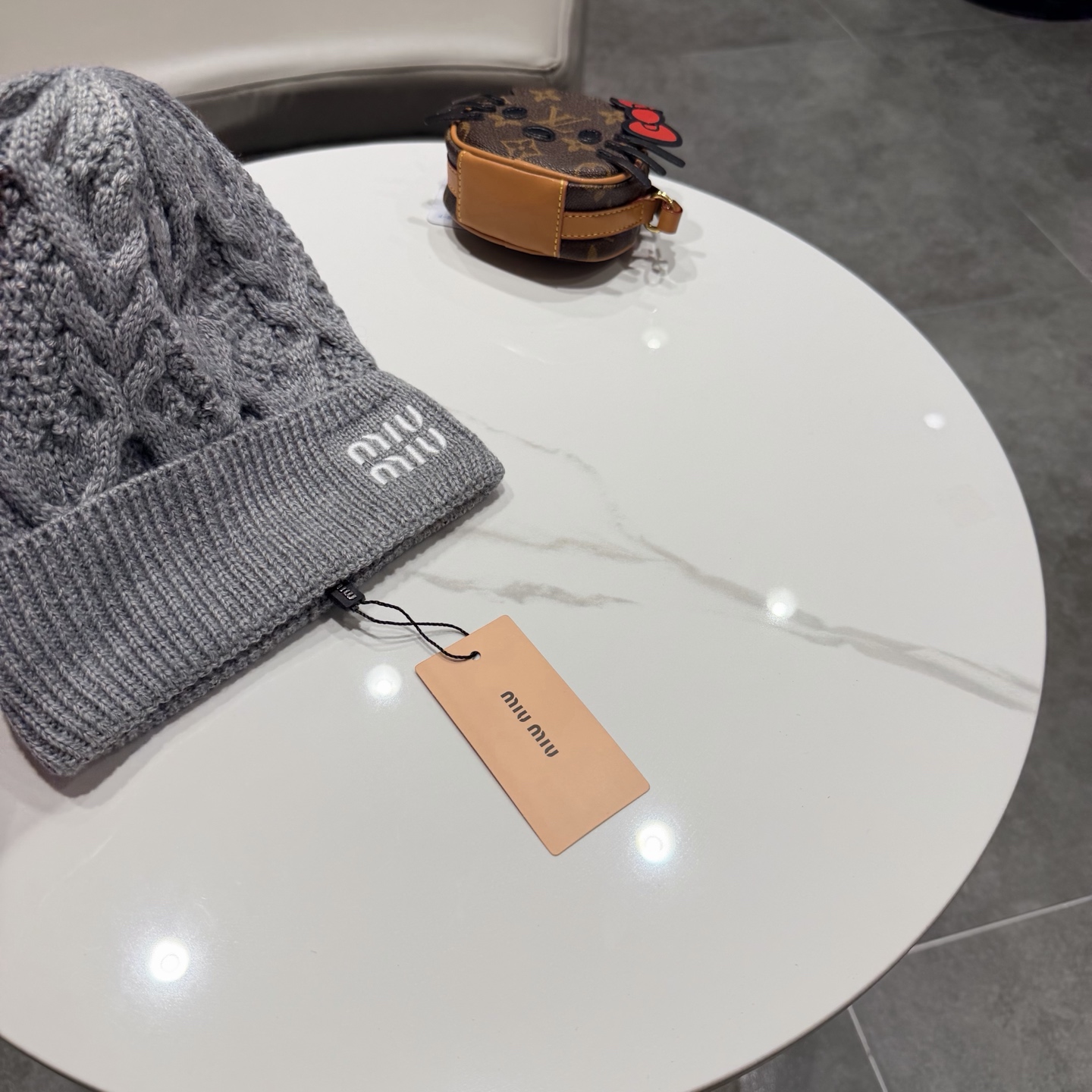 miumiu缪缪新款针织毛线帽