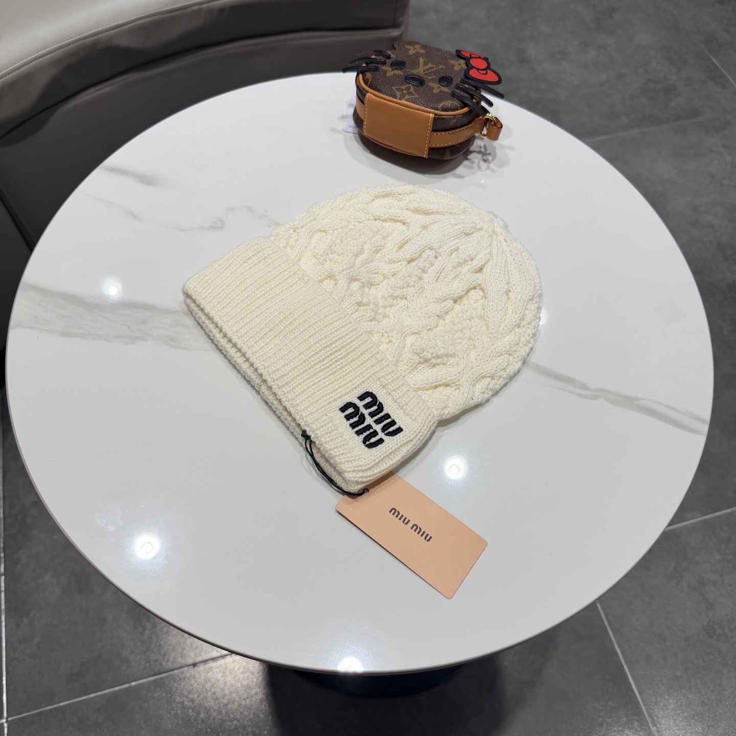 miumiu缪缪新款针织毛线帽