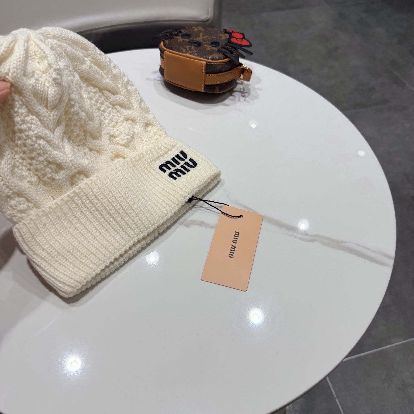 miumiu缪缪新款针织毛线帽