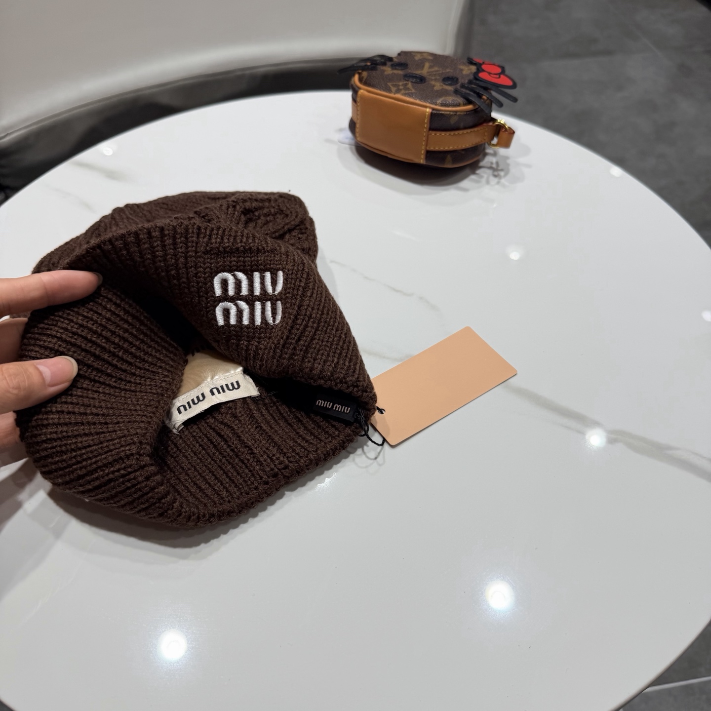 miumiu缪缪新款针织毛线帽