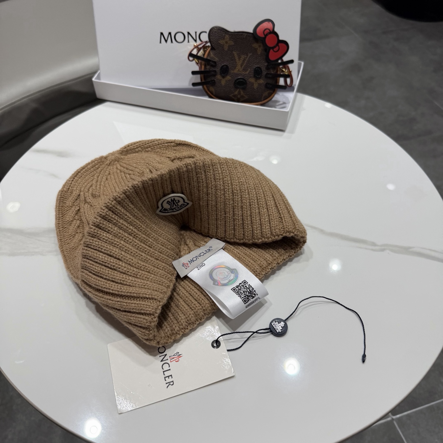 蒙口MONCLER蒙口秋冬新款毛线帽，针织帽简单百搭款