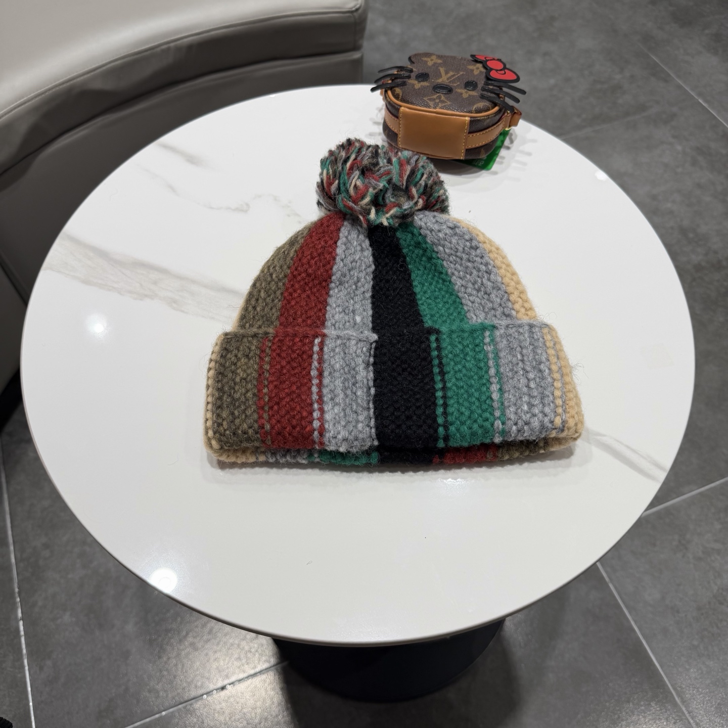 chanel香奈儿手工针织帽子女韩版可爱毛球麻花辫子雷锋帽秋冬季加厚保暖护耳帽 h