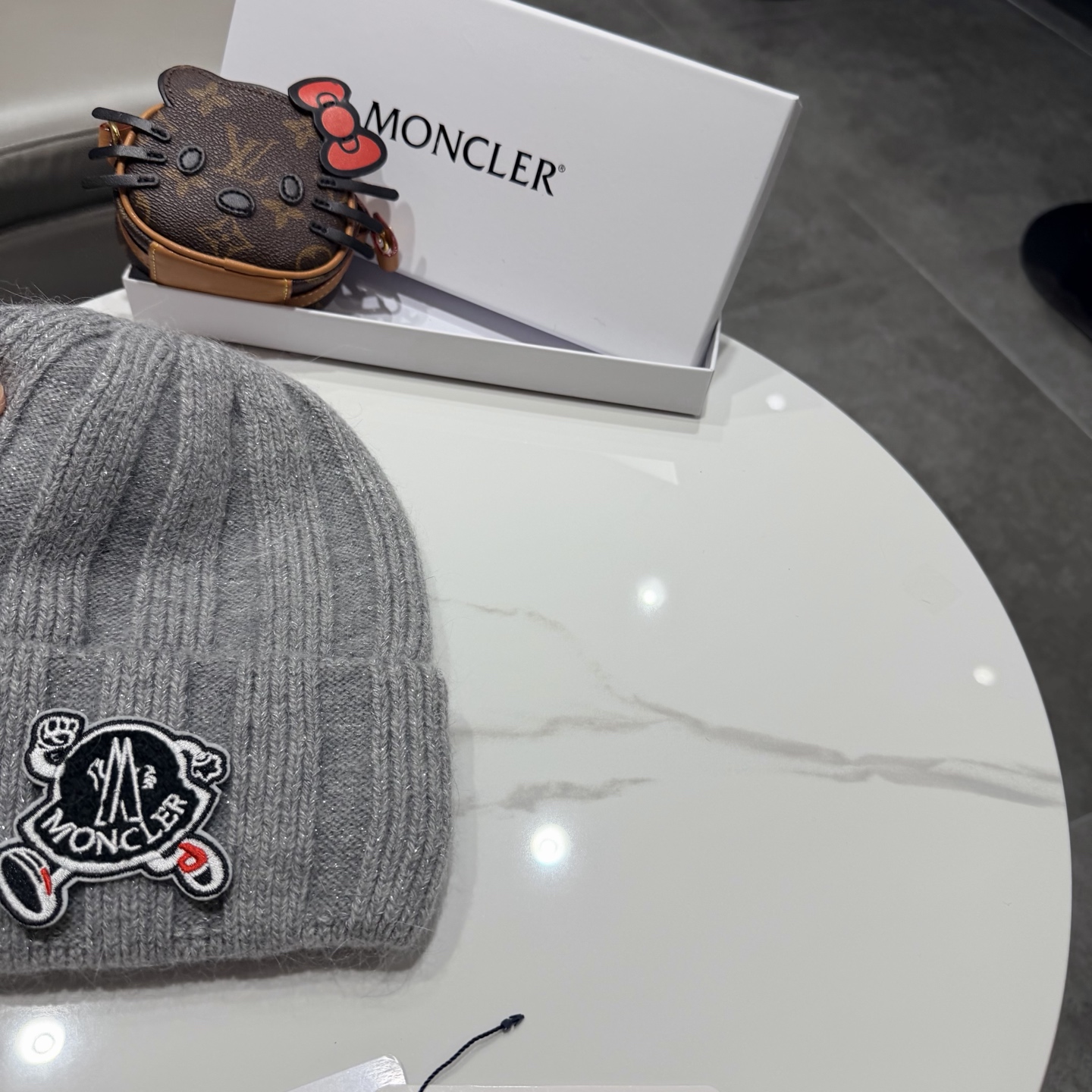 高版本蒙口Moncler盟可睐💥官网经典针织帽，原单复刻.非常柔软亲肤，弹性很好💓有质感又非常百搭的款式