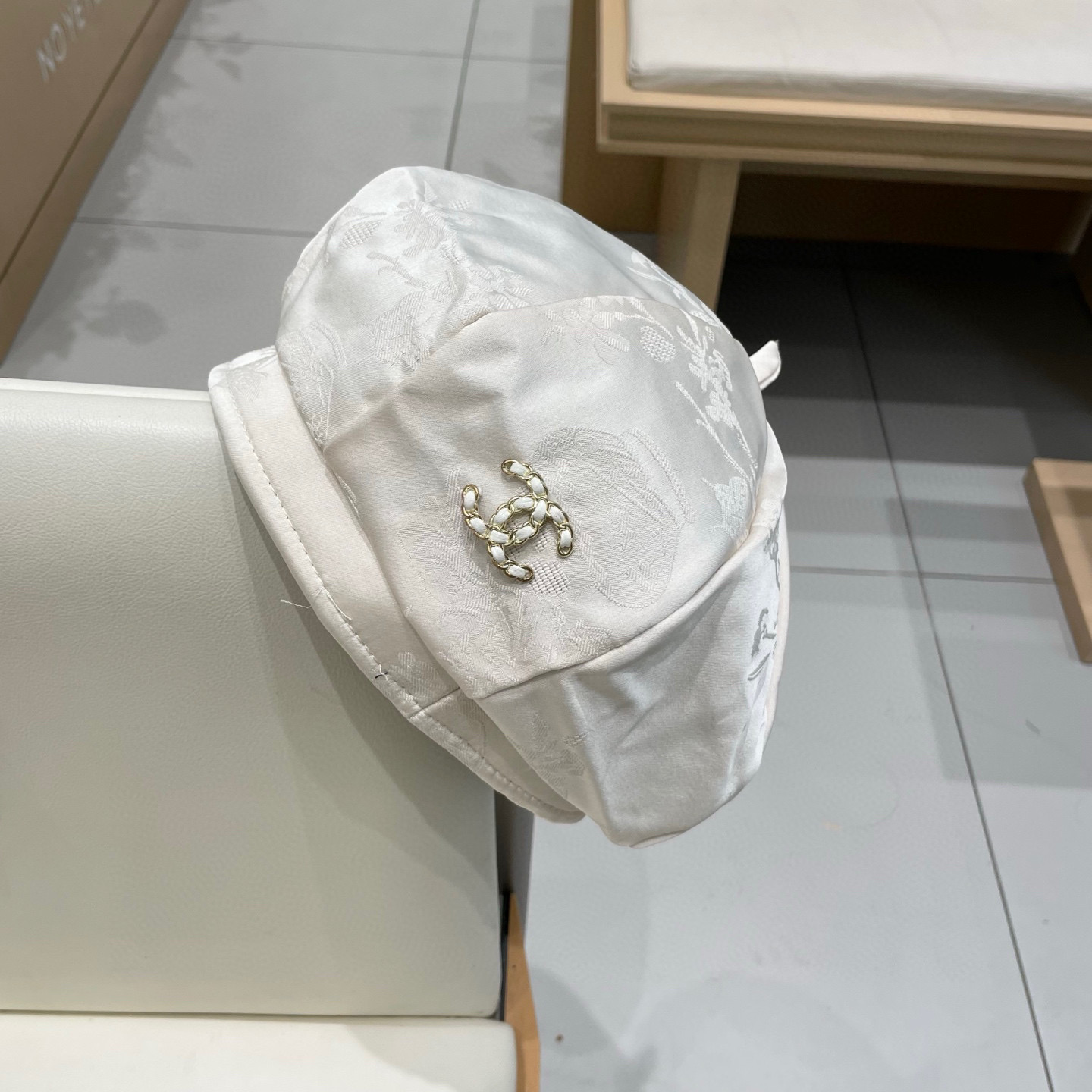 chanel香奈儿新中式国风提花贝雷帽大头围显脸小名媛春夏绸缎感八角帽