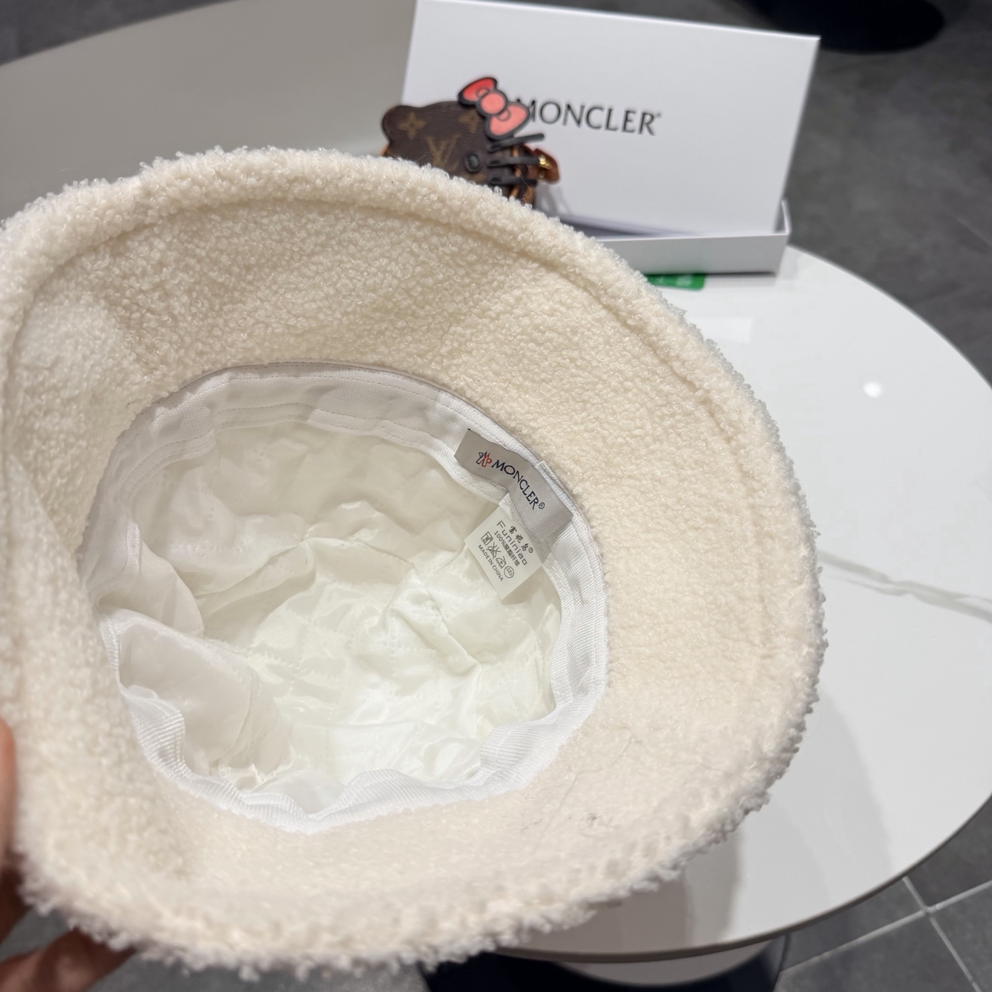 蒙口‼️ 新款‼️羊羔毛~ 冬季渔夫帽百搭高级感十足♚