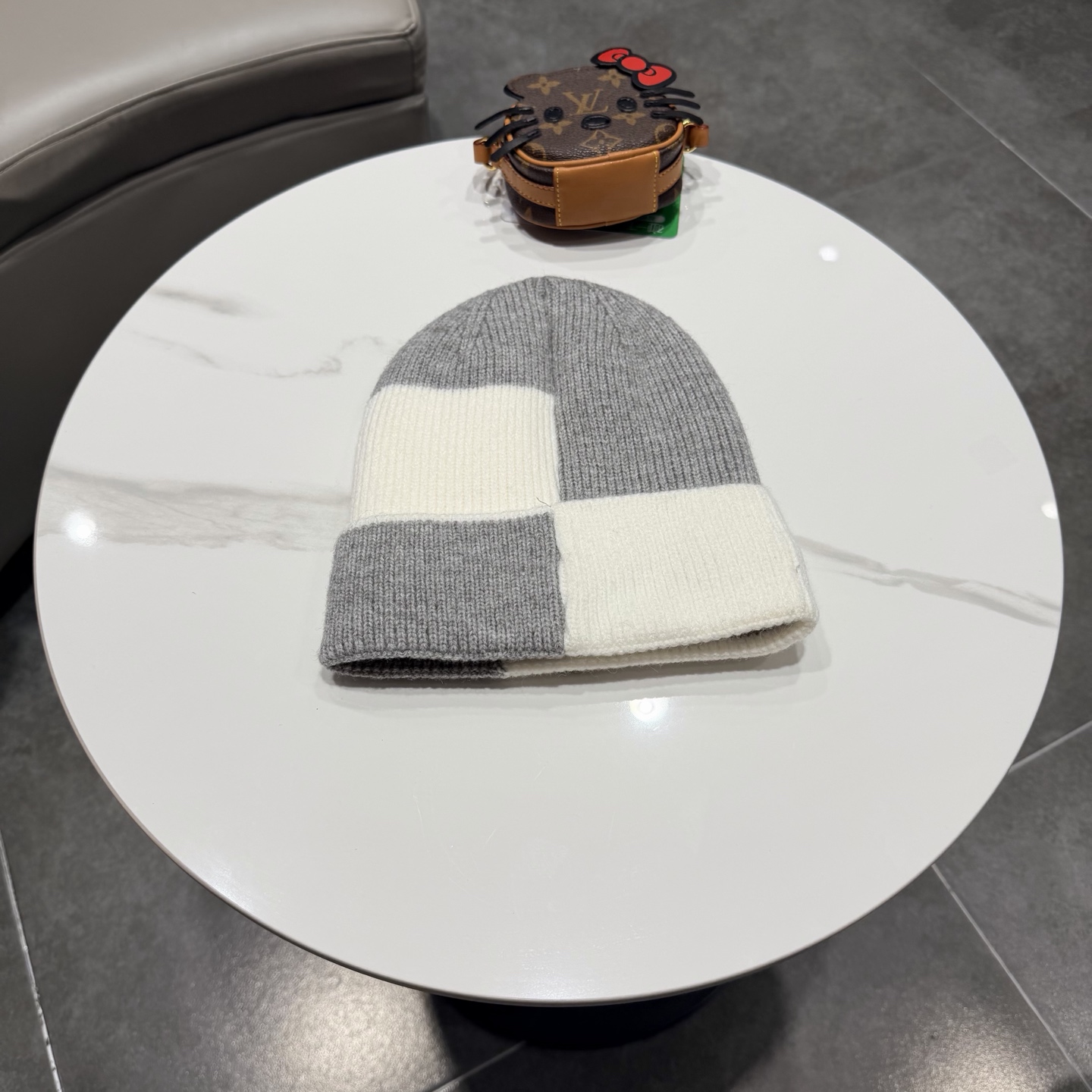 CANADA GOOSE加拿大鹅 黑标大圆盘保暖托克帽毛线帽