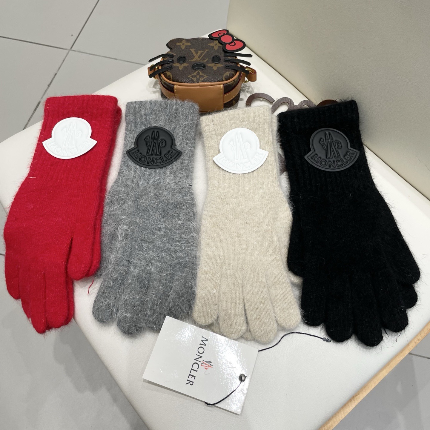 P105【蒙口】2025秋冬专柜款针织手套保暖又时尚！时尚流行🌸质感一流