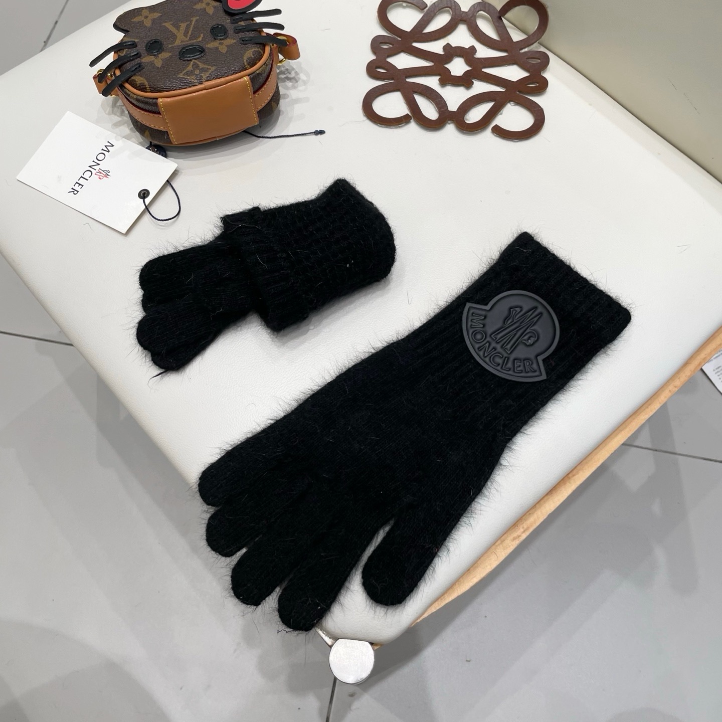 P105【蒙口】2025秋冬专柜款针织手套保暖又时尚！时尚流行🌸质感一流