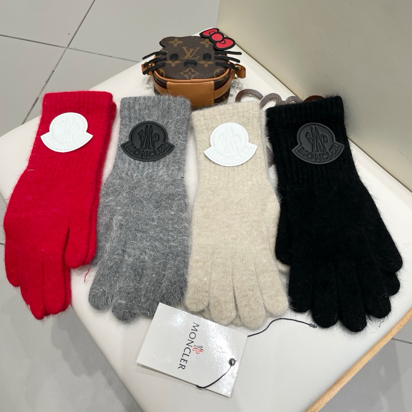 P105【蒙口】2025秋冬专柜款针织手套保暖又时尚！时尚流行🌸质感一流