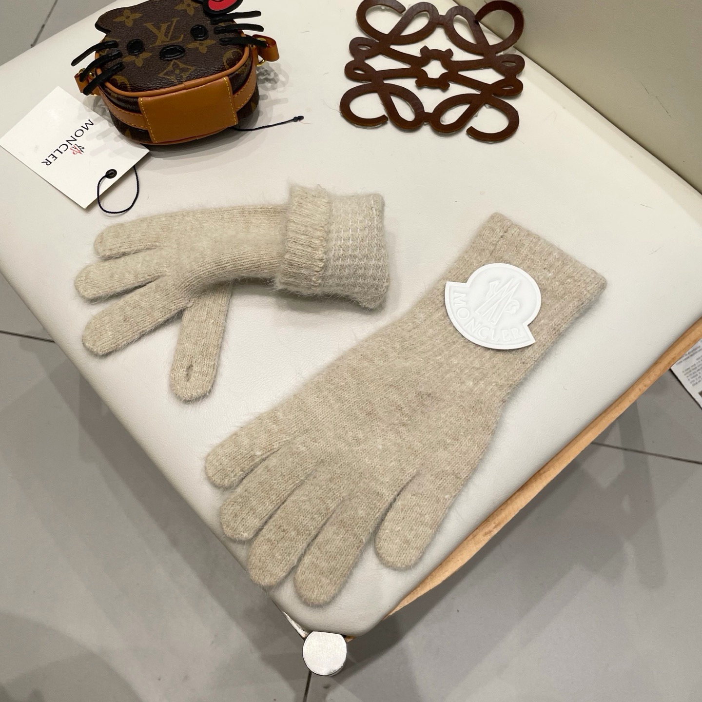 P105【蒙口】2025秋冬专柜款针织手套保暖又时尚！时尚流行🌸质感一流