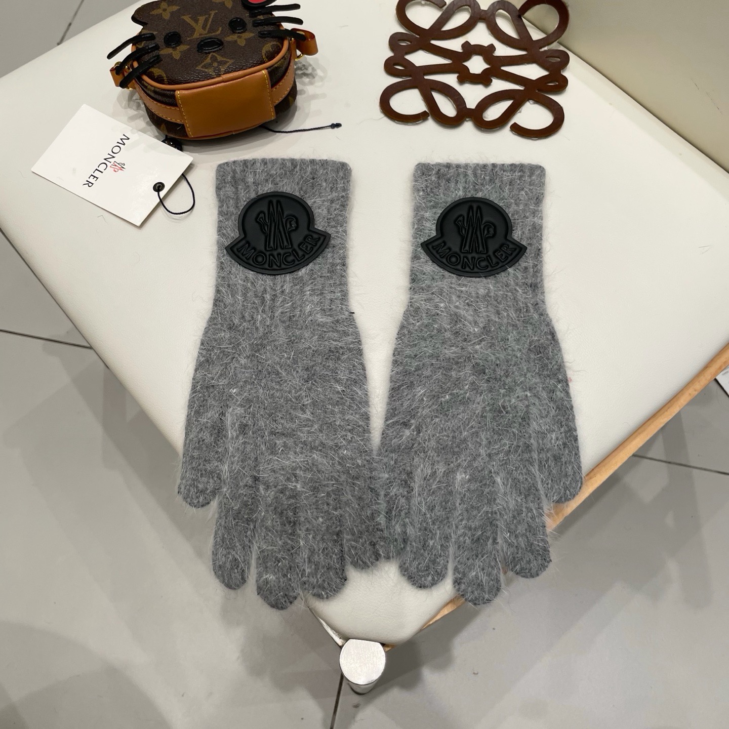 NO:701780,[Mouth Mouth] 2025 autumn and winter counter style knitted gloves are warm and fashionable!  Fashionable and popular quality first-class gloves, gloves, Moncler, gloves19860909【蒙口】2025秋冬专柜款针织手套保暖又时尚！时尚流行质感一流手套,手套,Moncler,gloves,accessory