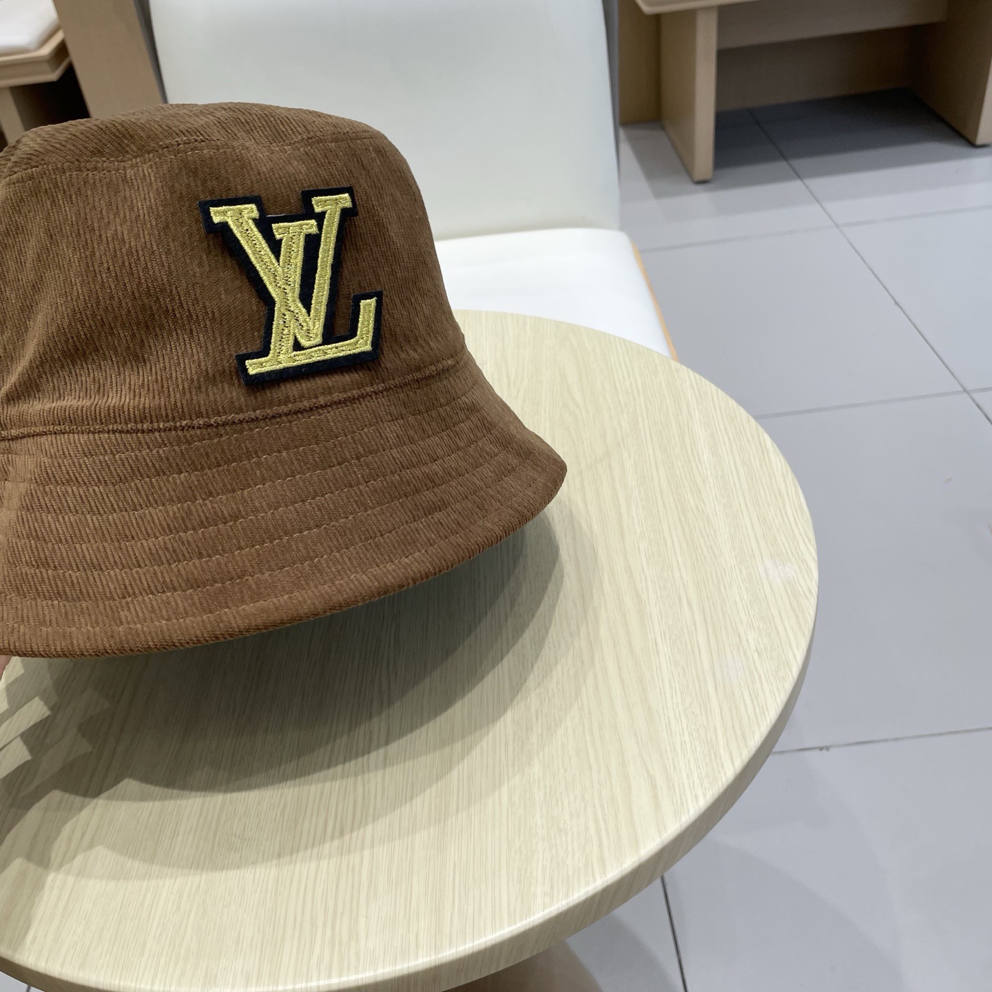 Lv路易威登高级感深咖豹纹渔夫帽女秋冬新款双面戴水桶帽显脸小气质盆帽