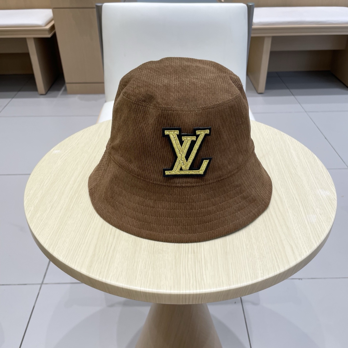 Lv路易威登高级感深咖豹纹渔夫帽女秋冬新款双面戴水桶帽显脸小气质盆帽