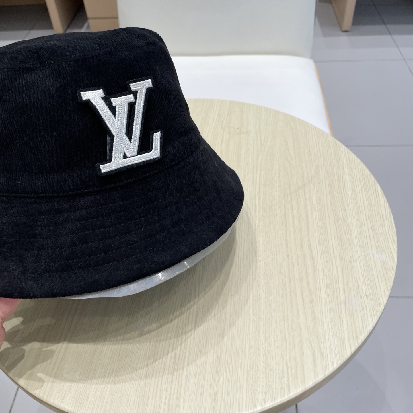 Lv路易威登高级感深咖豹纹渔夫帽女秋冬新款双面戴水桶帽显脸小气质盆帽