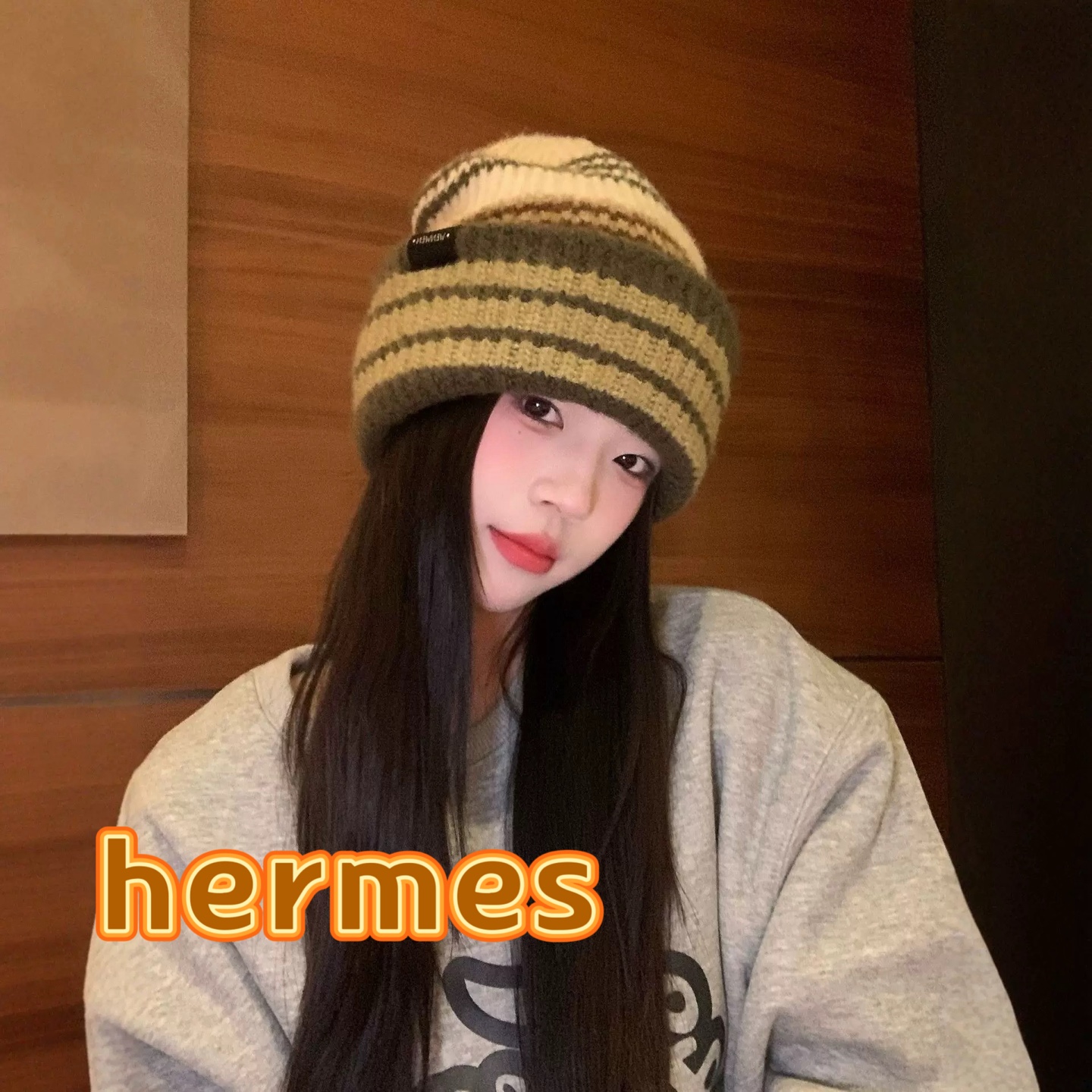 P115爱马仕HERMES2025新款慵懒风条纹针织帽子女秋冬保暖护耳毛线帽显脸小百搭冷帽