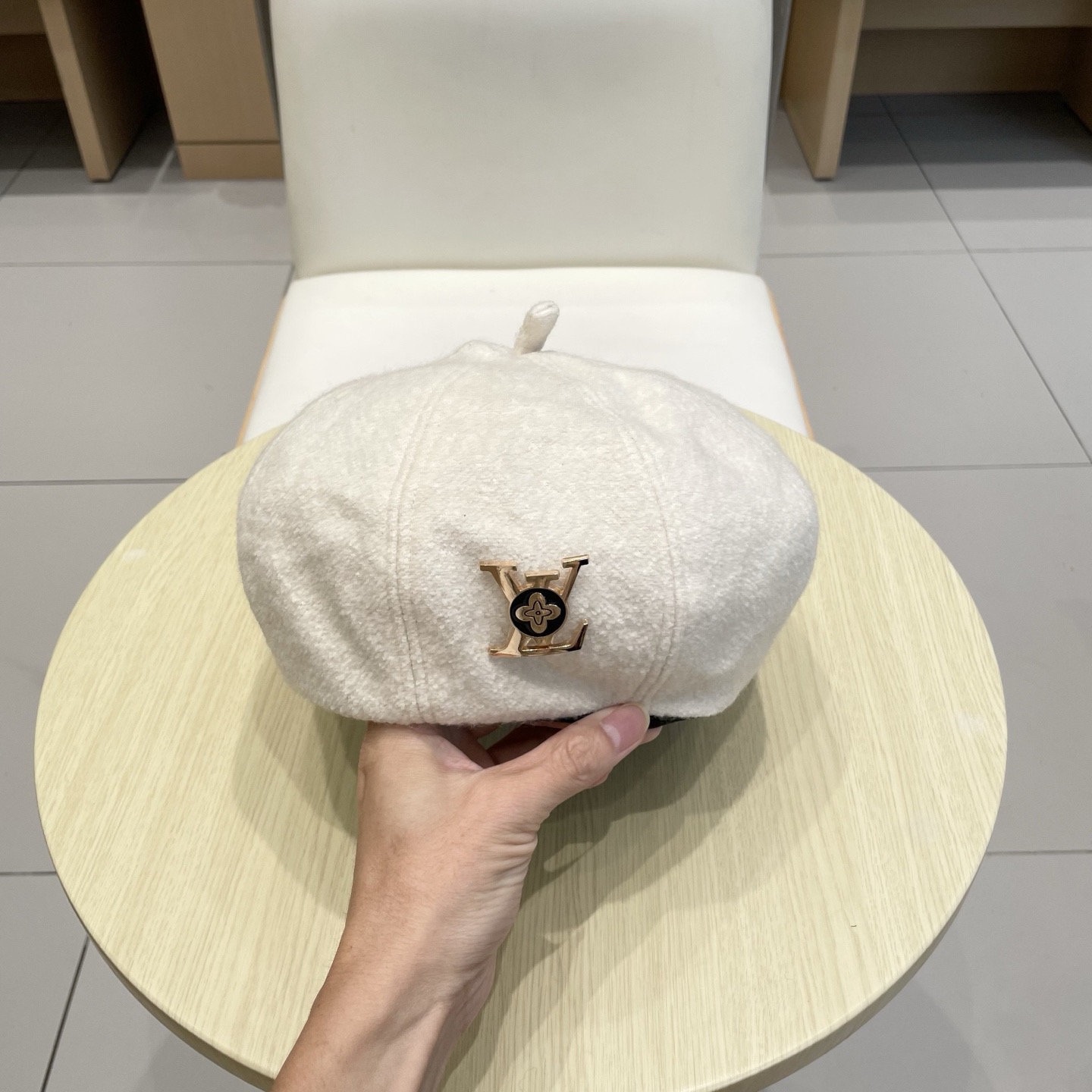 Lv路易威登羊毛贝雷帽 羊毛面料，