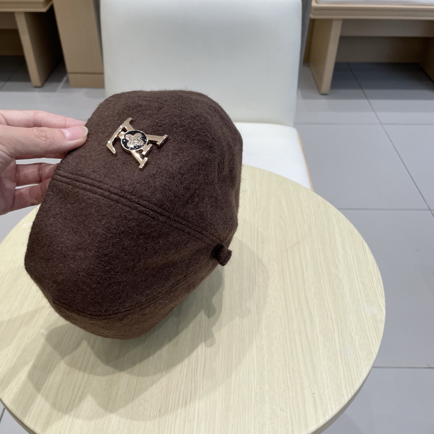 Lv路易威登羊毛贝雷帽 羊毛面料，
