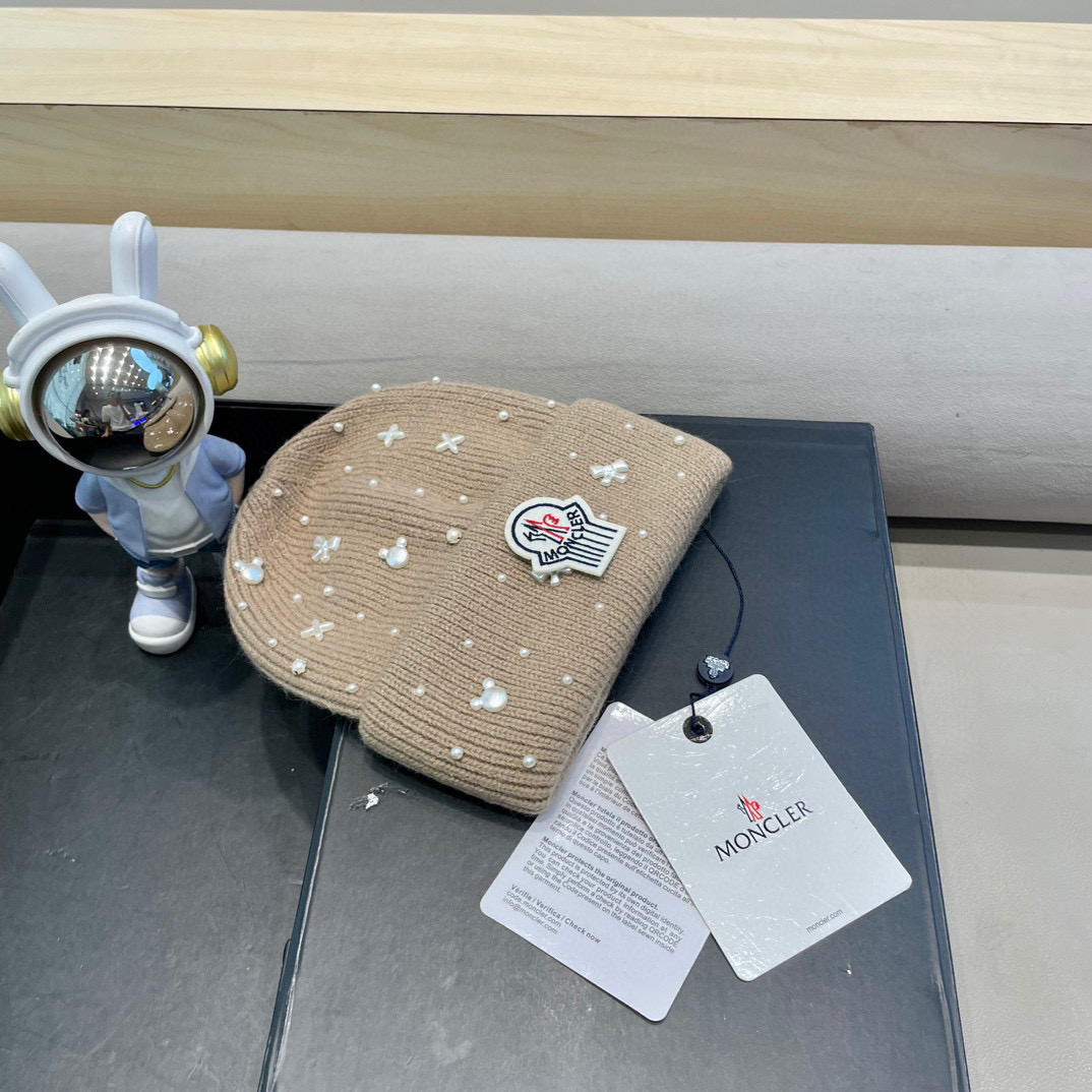 moncler重工艺新款珍珠蝴蝶结护耳针织帽子女秋冬兔毛混纺防寒保暖包头帽