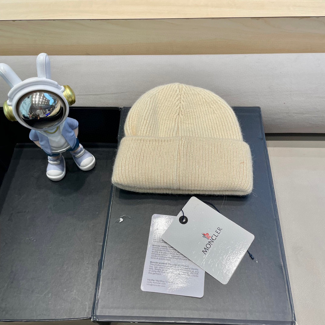 moncler重工艺新款珍珠蝴蝶结护耳针织帽子女秋冬兔毛混纺防寒保暖包头帽