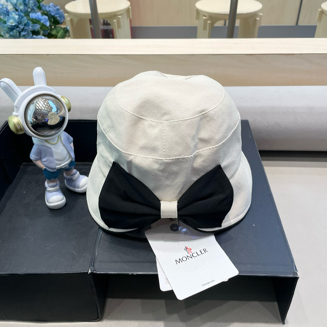 moncler撞色蝴蝶结渔夫帽女春秋新款时尚显脸小盆帽韩版宽檐百搭遮脸帽子