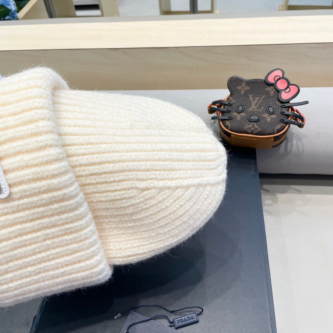 prada hat early autumn popular knitted beanie, plush material, very versatile~ — photo 6