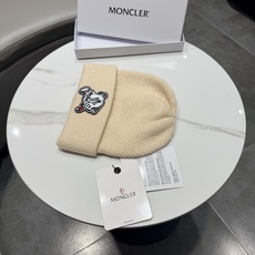 高版本!!! 蒙口MONCLER高品质针织兔羊毛毛线帽 超经典不过时的一款秋冬冷帽🥶 懂货的小姐姐必入款,帽型质量市场都 高版本!!! 蒙口MONCLER高品质针织兔羊毛毛线帽 超经典不过时的一款秋冬冷帽🥶 懂货的小姐姐必入款,帽型质量市场都