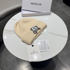 高版本!!! 蒙口MONCLER高品质针织兔羊毛毛线帽 超经典不过时的一款秋冬冷帽🥶 懂货的小姐姐必入款,帽型质量市场都 高版本!!! 蒙口MONCLER高品质针织兔羊毛毛线帽 超经典不过时的一款秋冬冷帽🥶 懂货的小姐姐必入款,帽型质量市场都