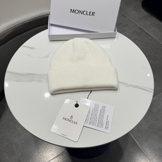 高版本!!! 蒙口MONCLER高品质针织兔羊毛毛线帽 超经典不过时的一款秋冬冷帽🥶 懂货的小姐姐必入款,帽型质量市场都 高版本!!! 蒙口MONCLER高品质针织兔羊毛毛线帽 超经典不过时的一款秋冬冷帽🥶 懂货的小姐姐必入款,帽型质量市场都