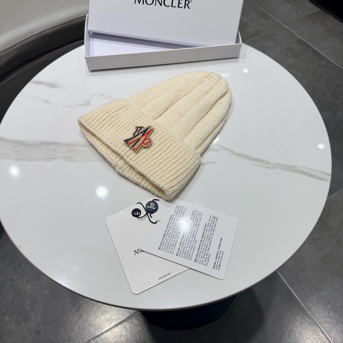 NO:703999,Meng Mouth new woolen hat, classic and simple, fashionable and casual design, new hats, bucket hats, baseball caps, knitted hats, hats, Moncler, espadrilles, hats19860909蒙口 新品毛线帽,经典简约,时尚休闲设计 跑量新品帽子渔夫帽棒球帽针织帽,帽子,Moncler,espadrilles,hats,hat