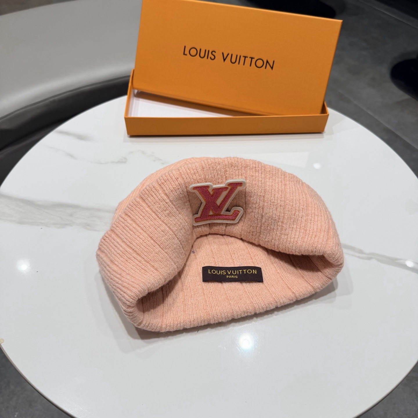 路易威登棒球帽 LouisVuitton😍新款LV毛线帽，百搭款🤗男女通用！跑量！ 