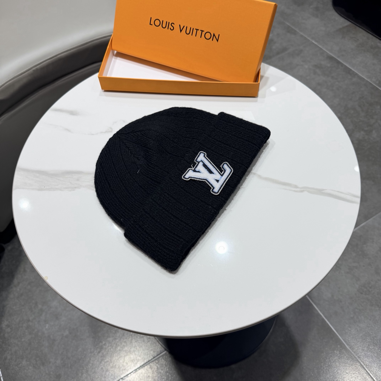 路易威登棒球帽 LouisVuitton😍新款LV毛线帽，百搭款🤗男女通用！跑量！