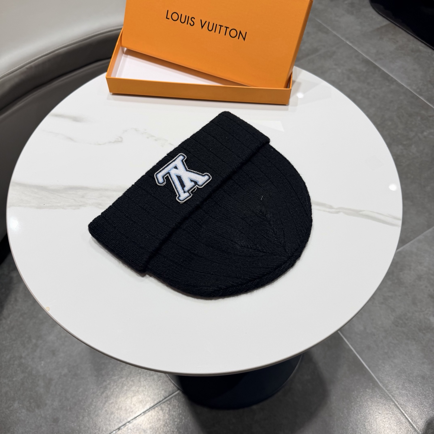路易威登棒球帽 LouisVuitton😍新款LV毛线帽，百搭款🤗男女通用！跑量！