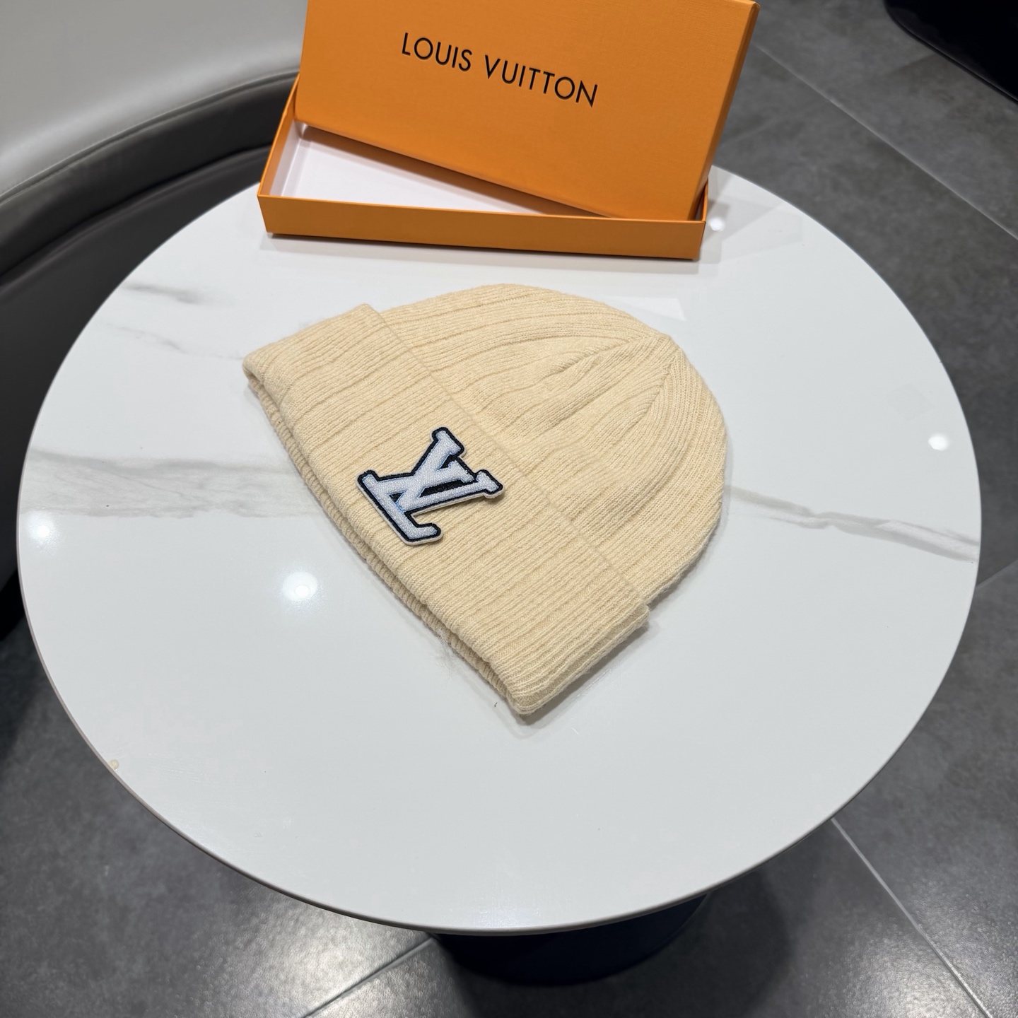 路易威登棒球帽 LouisVuitton😍新款LV毛线帽，百搭款🤗男女通用！跑量！