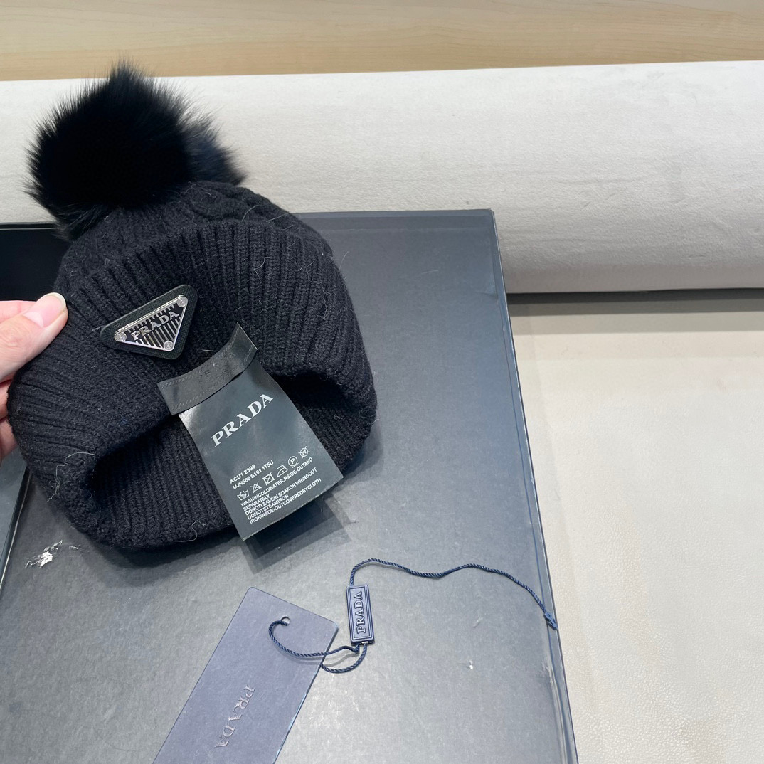 普拉达Prada韩版秋冬新款兔毛针织麻花纹毛线帽真狐狸毛球针织帽保暖百搭潮