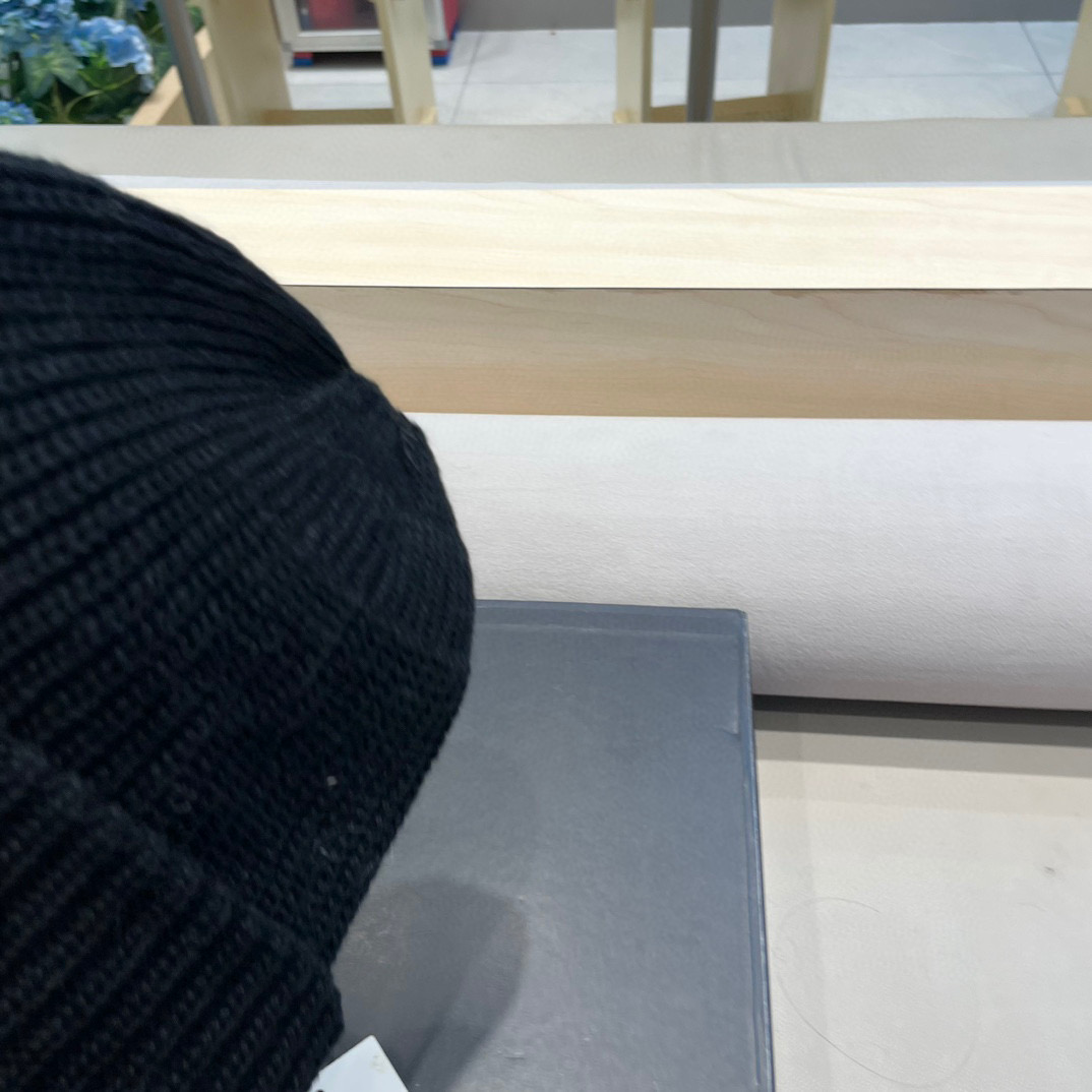 GUCCI古驰饰双G羊毛山羊绒混纺帽子