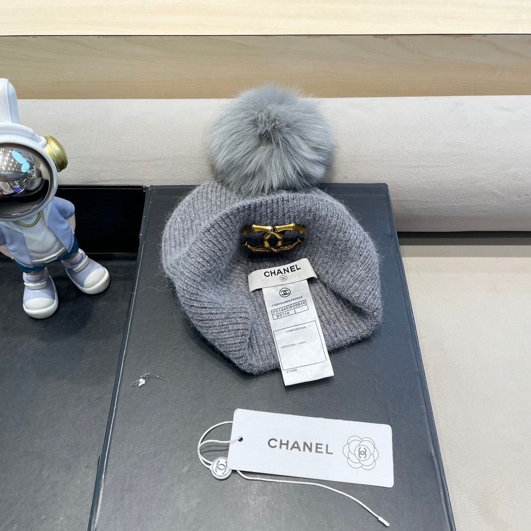 Chanel官网品质香奈儿%70羊毛+%30兔毛秋冬网红时尚博主推荐款毛线帽，小红书爆款，手感超柔软舒适的针织线帽，弹性