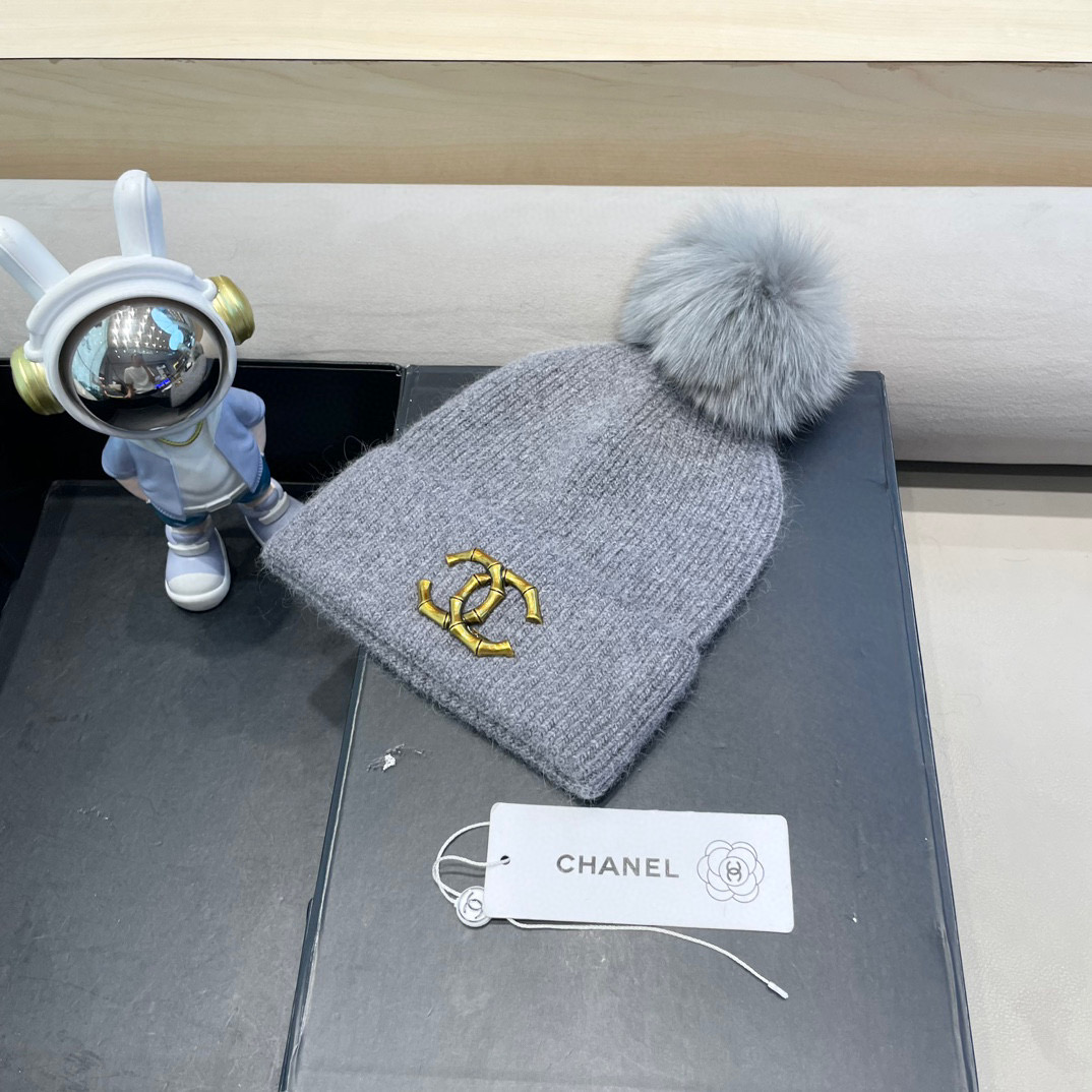 Chanel官网品质香奈儿%70羊毛+%30兔毛秋冬网红时尚博主推荐款毛线帽，小红书爆款，手感超柔软舒适的针织线帽，弹性