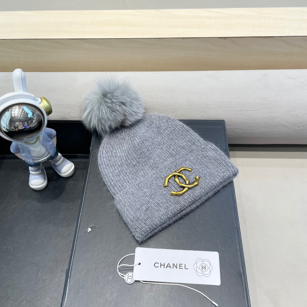 Chanel官网品质香奈儿%70羊毛+%30兔毛秋冬网红时尚博主推荐款毛线帽，小红书爆款，手感超柔软舒适的针织线帽，弹性