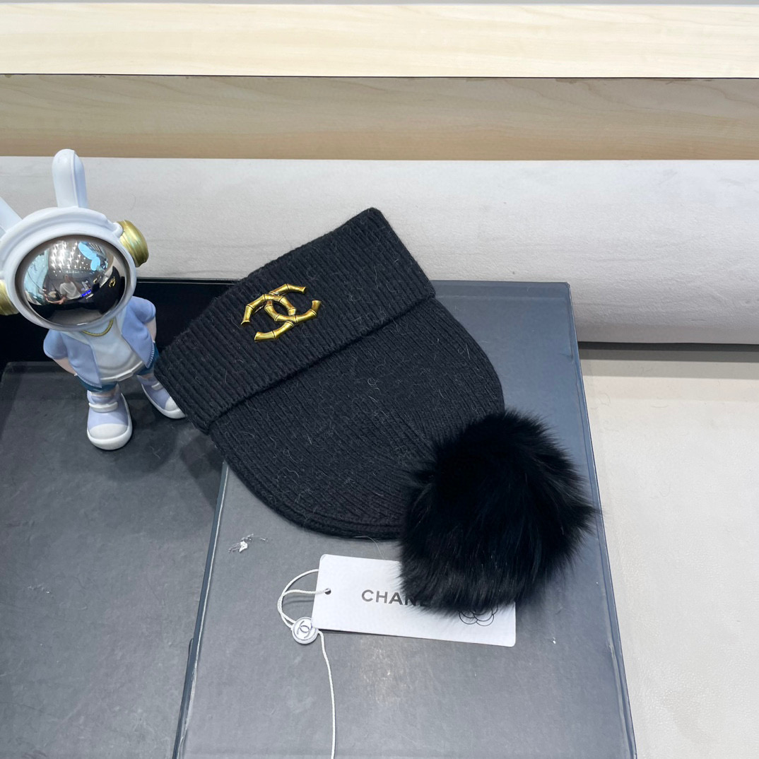 Chanel官网品质香奈儿%70羊毛+%30兔毛秋冬网红时尚博主推荐款毛线帽，小红书爆款，手感超柔软舒适的针织线帽，弹性
