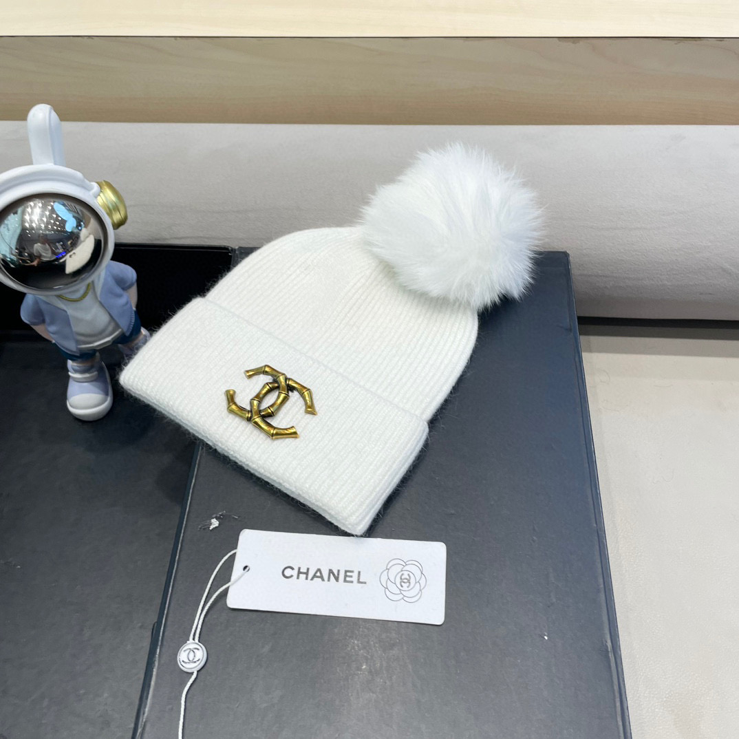 Chanel官网品质香奈儿%70羊毛+%30兔毛秋冬网红时尚博主推荐款毛线帽，小红书爆款，手感超柔软舒适的针织线帽，弹性