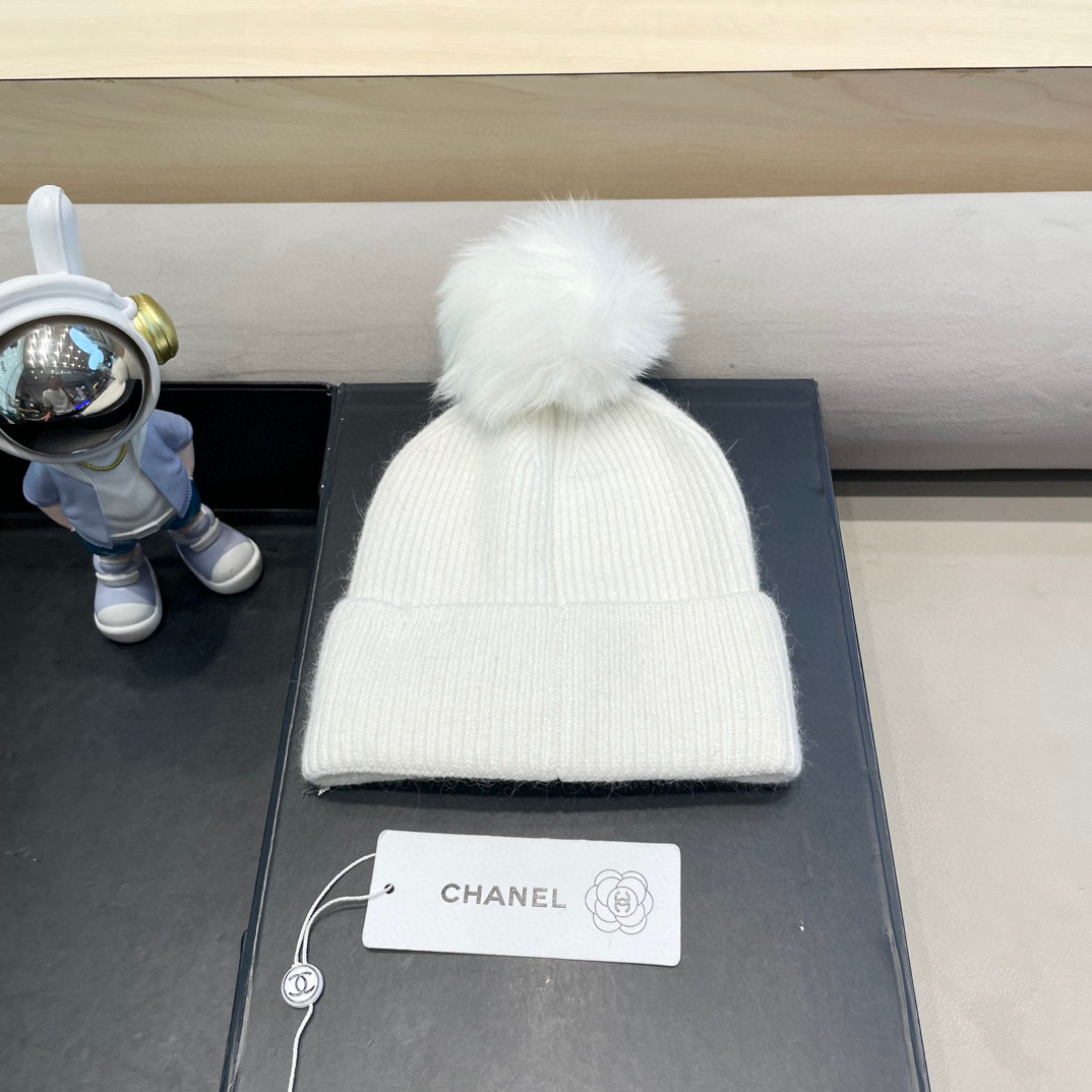Chanel官网品质香奈儿%70羊毛+%30兔毛秋冬网红时尚博主推荐款毛线帽，小红书爆款，手感超柔软舒适的针织线帽，弹性