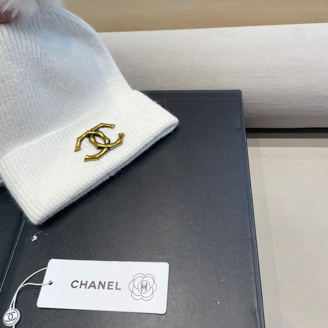 Chanel官网品质香奈儿%70羊毛+%30兔毛秋冬网红时尚博主推荐款毛线帽，小红书爆款，手感超柔软舒适的针织线帽，弹性